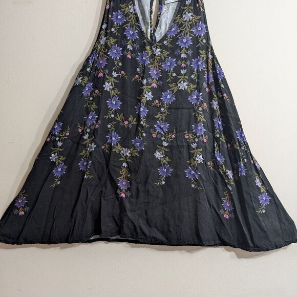 Urban Outfitters Black Floral Print A Line Shift Dress Size Medium - Picture 6 of 6